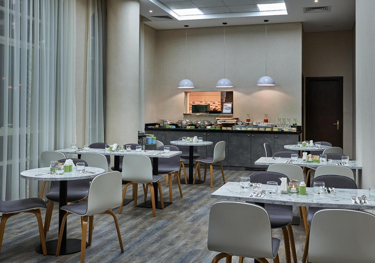 Time Express Hotel Al Khan Sharjah Esterno foto